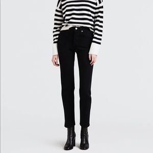 ❌SOLD ❌ Levi’s Wedgie Straight Jean